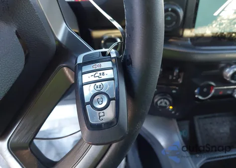 2024 Ford F-150 Xlt z USA, uszkodzony, nr VIN 1FTFW3L80RKF62249